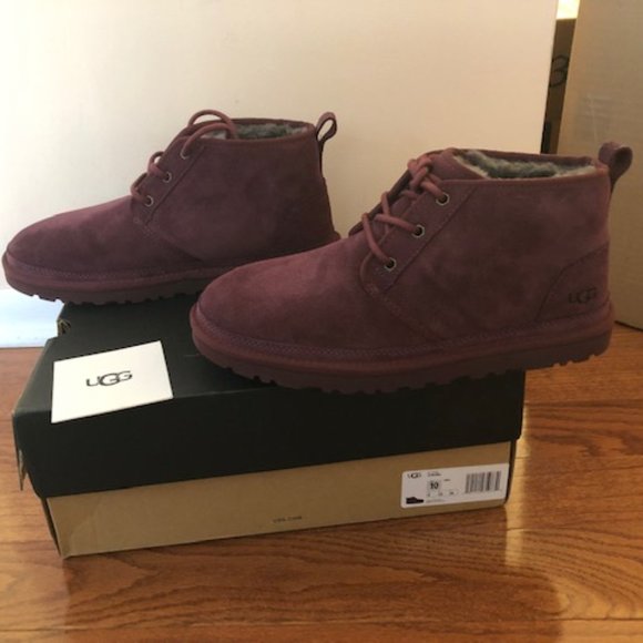 UGG Neumel Chukka Suede Boot. Size: 10